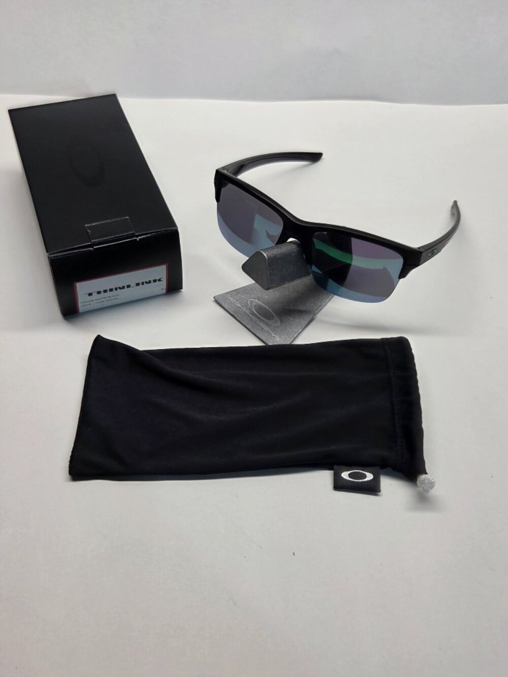 Oakley Thinlink sunglasses OO9316-09 Matte black with Jade Iridium lens